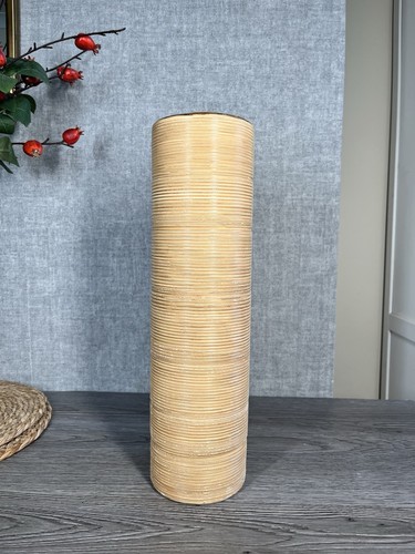 Tall ribbed ceramic - 16”,